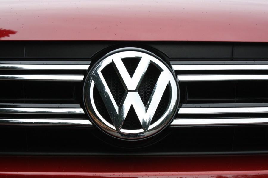  Volkswagen Tiguan 2011 года  (фото 137 из 146)